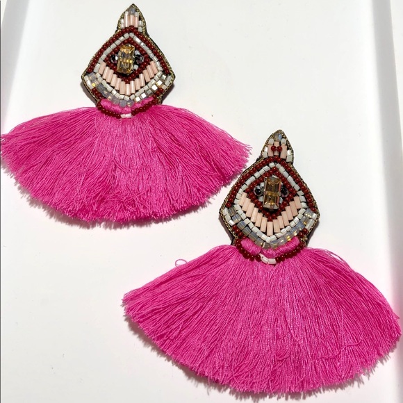 Hand beaded Earrings - Picture 1 of 1